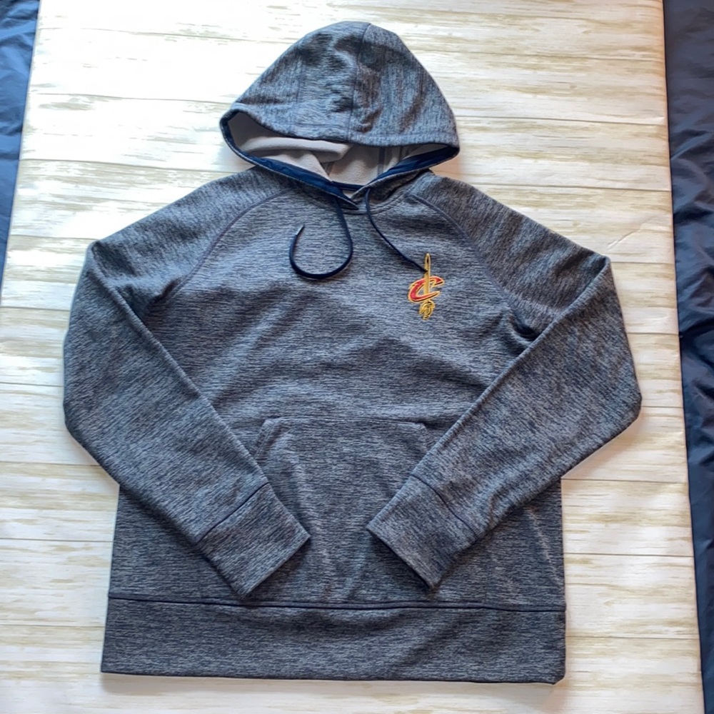 Navy blue adidas Cleveland cavaliers sweatshirt size xl